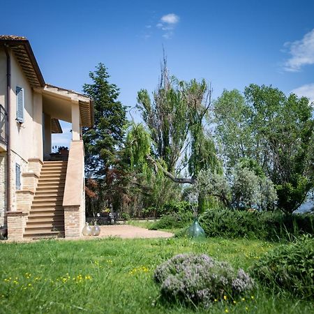 Agriturismo Qui E Ora Bevagna Exterior photo